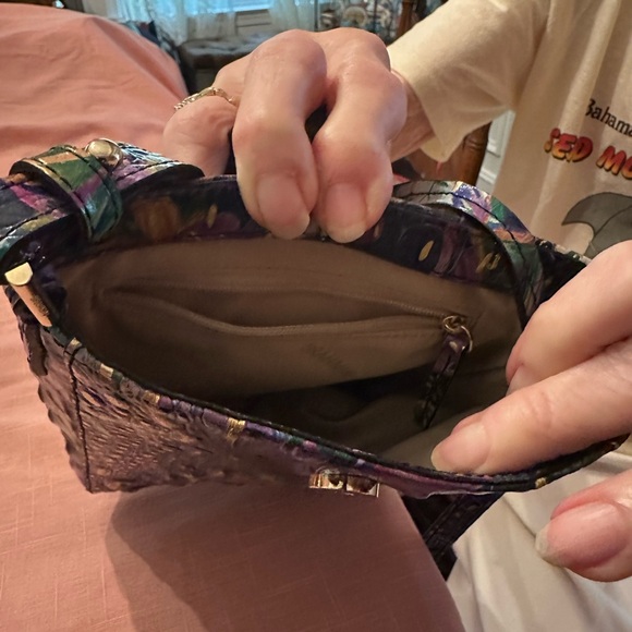 Brahmin Vibrant Artistic Crossbody Bag - Picture 3 of 4